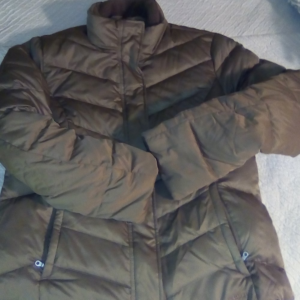 Eddie Bauer  Goose down jacket